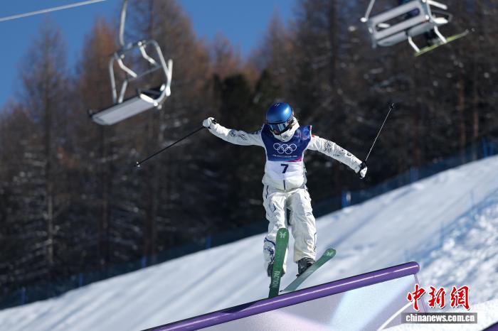 米兰-科尔蒂纳冬奥会首日诞生5金 苏翊鸣摘铜冯