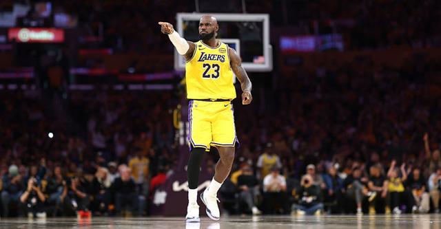 詹姆斯季后赛单场13助攻创40岁以上球员纪录 湖人